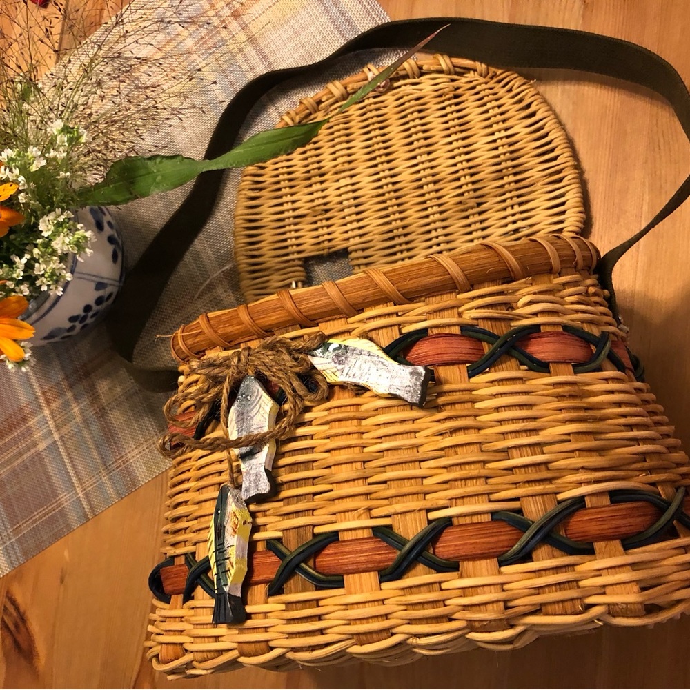 Vintage wicker fishing creel basket